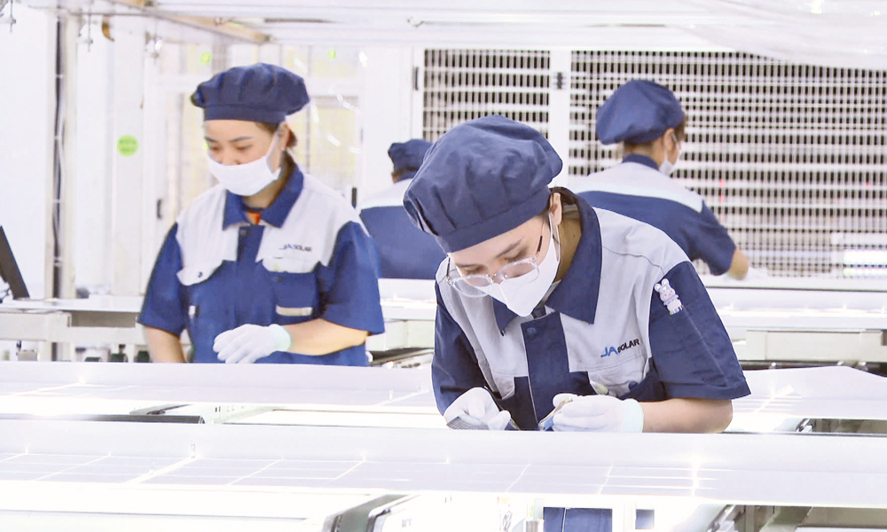 Bac Ninh maintains momentum, prepares for new investment wave